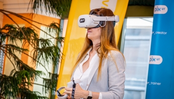 A jövő &quot;virtuális&quot; tantermének átadása