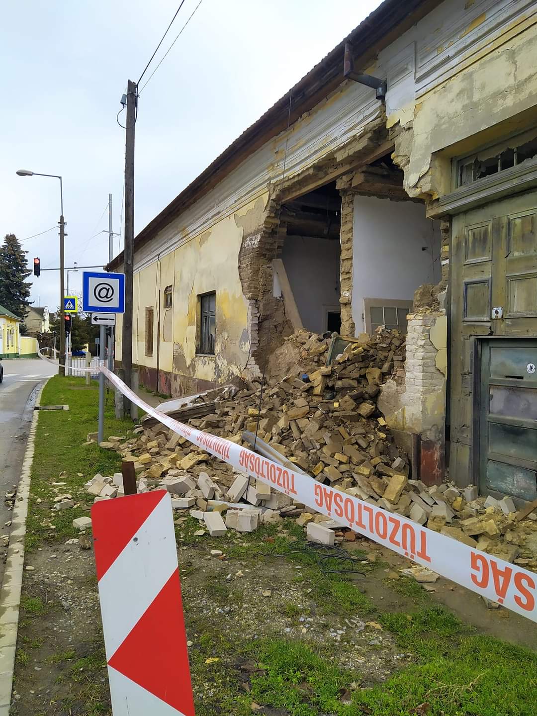 Az Önkormányzat azonnali bontási intézkedést tesz