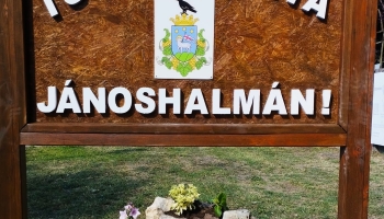 A Városgazda Kft a település nevében így köszönti az idelátogatókat