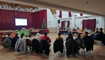 December 16-án, a Városi Karácsonyi Vetélkedőn 8 csapat vett részt