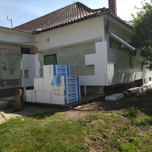 Megkezdtük a Jánoshalma Önkormányzati Tűzoltóság épületének felújítását